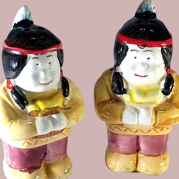 Native American Indian Salt & Pepper Shakers Porcelain Native Chiefs ServeWare - Picture 2 of 8
